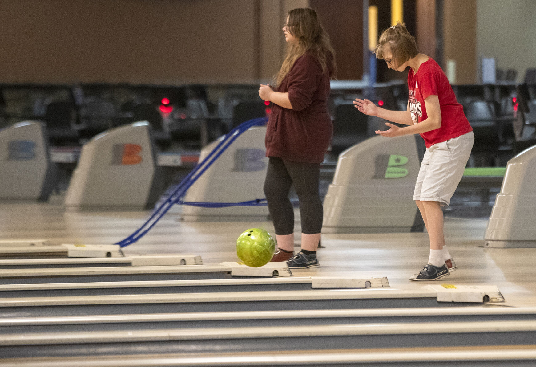 101321-cbn-news-sobowling-p12